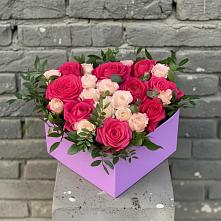 Цветочная композиция из Розы в коробке в Тихорецке