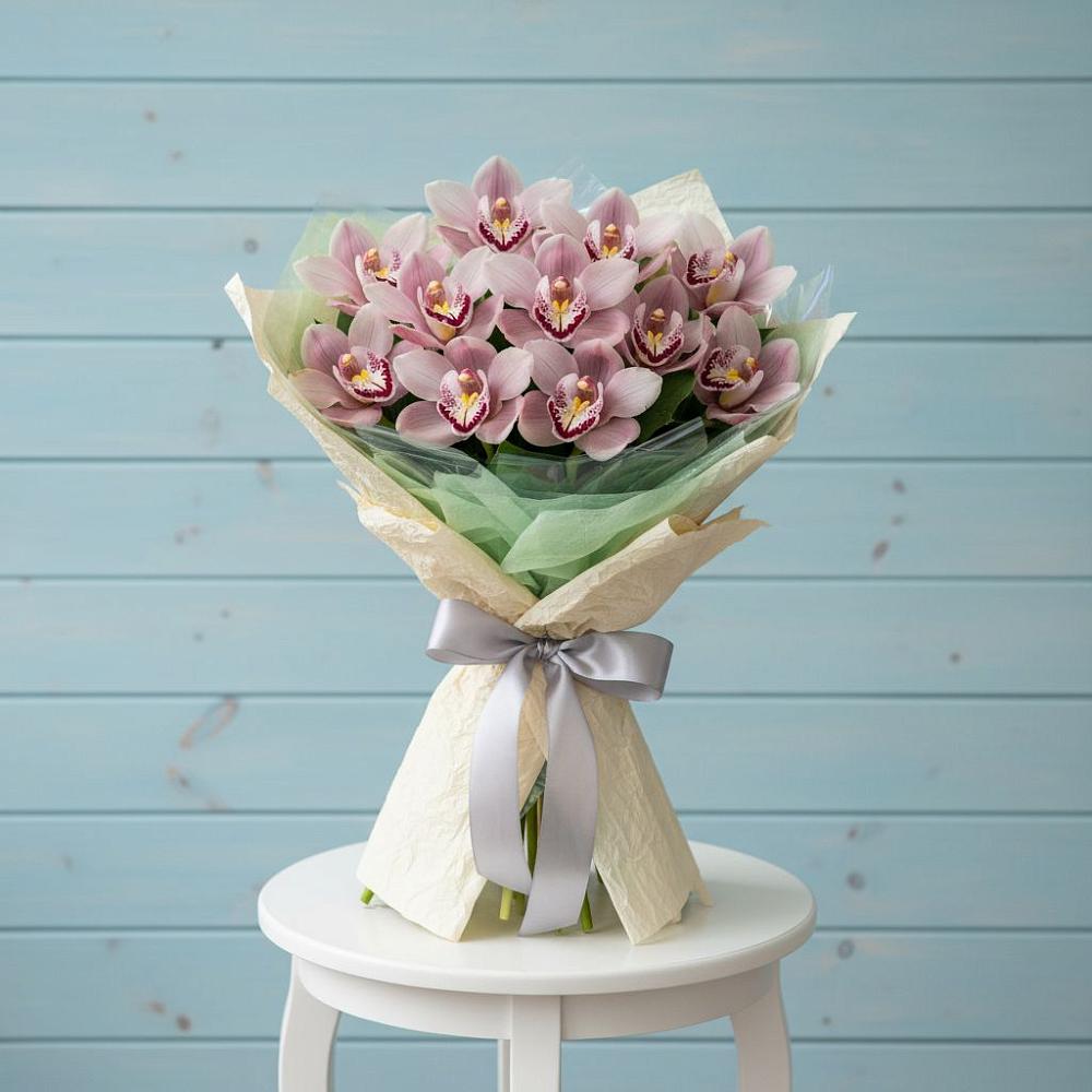 Букет цветов из: Орхидеи и Розы в Тихорецке