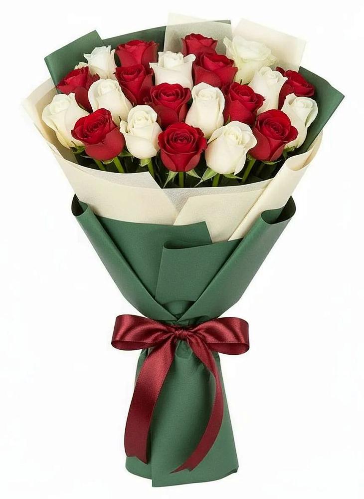 Букет Микс из красных и белых роз в Тихорецке