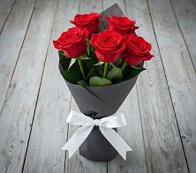 Букет 5 Красных роз Эдлесс Лав #REPLACE_PRED# Тихорецке