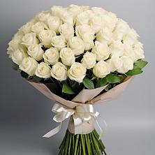 Букет 101 беля роза Белоснежка в Тихорецке
