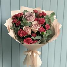 Букет цветов из:  Гвоздики и Розы в Тихорецке
