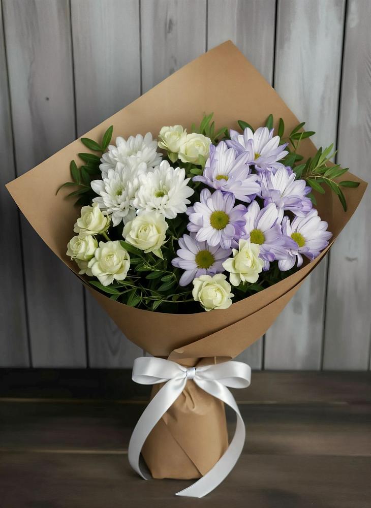 Букет цветов из: Хризантемы и Розы в Тихорецке